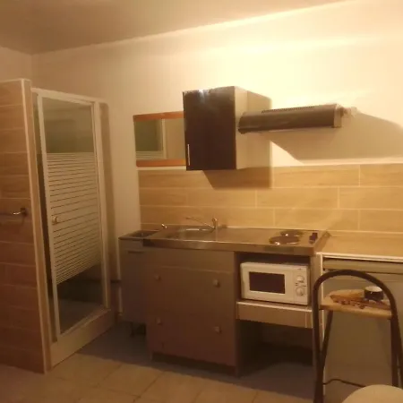 Aparthotel Avec Jardin Cuers