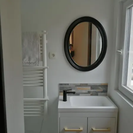 Aparthotel Avec Jardin Cuers